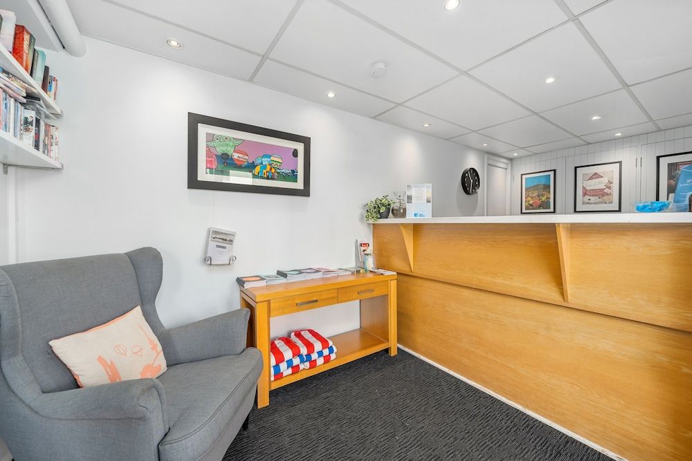 Manuka Park Apartments 2