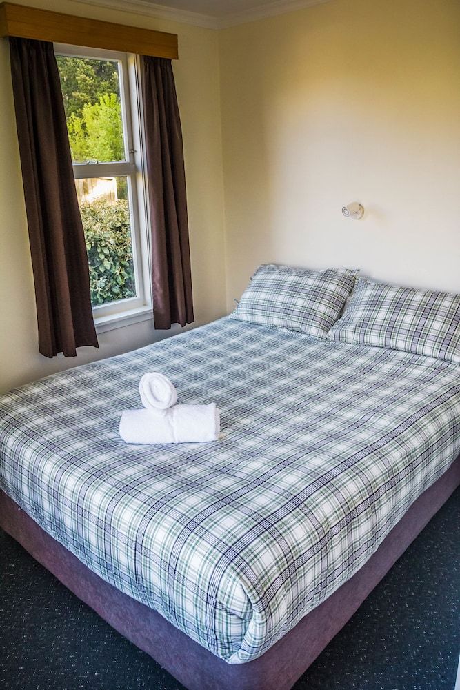 The Camp - Lake Hawea 3