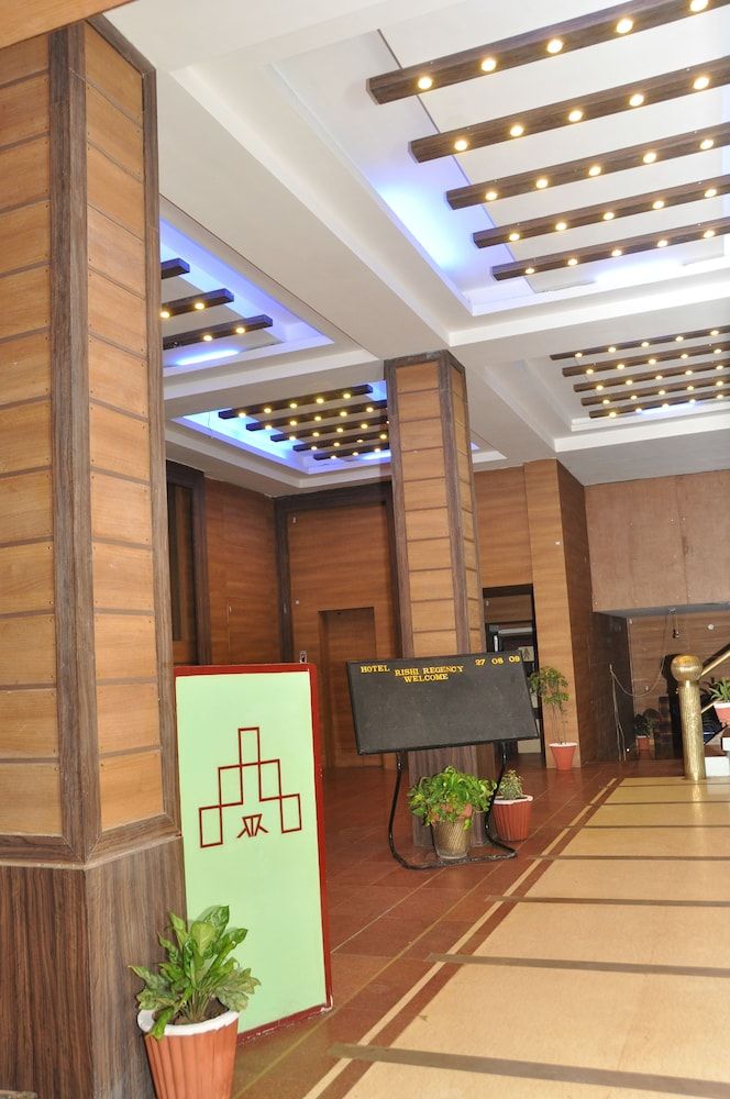 Hotel Rishi Regency 3