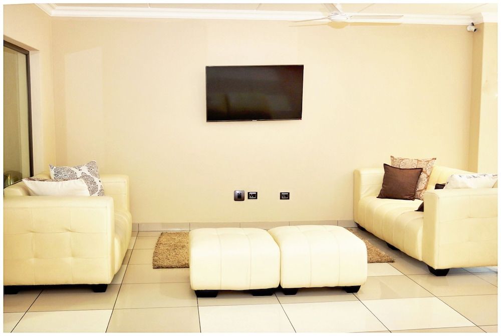 Eagle Nest Luxury Accommodation 3