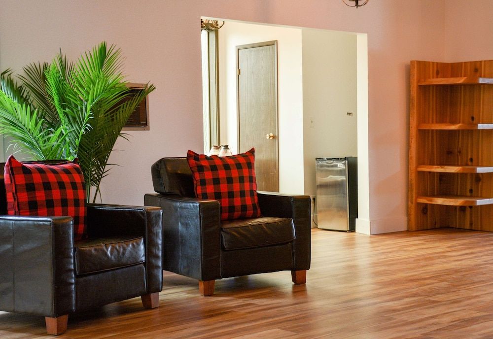 Stoke Hotel SureStay Collection by Best Western 3