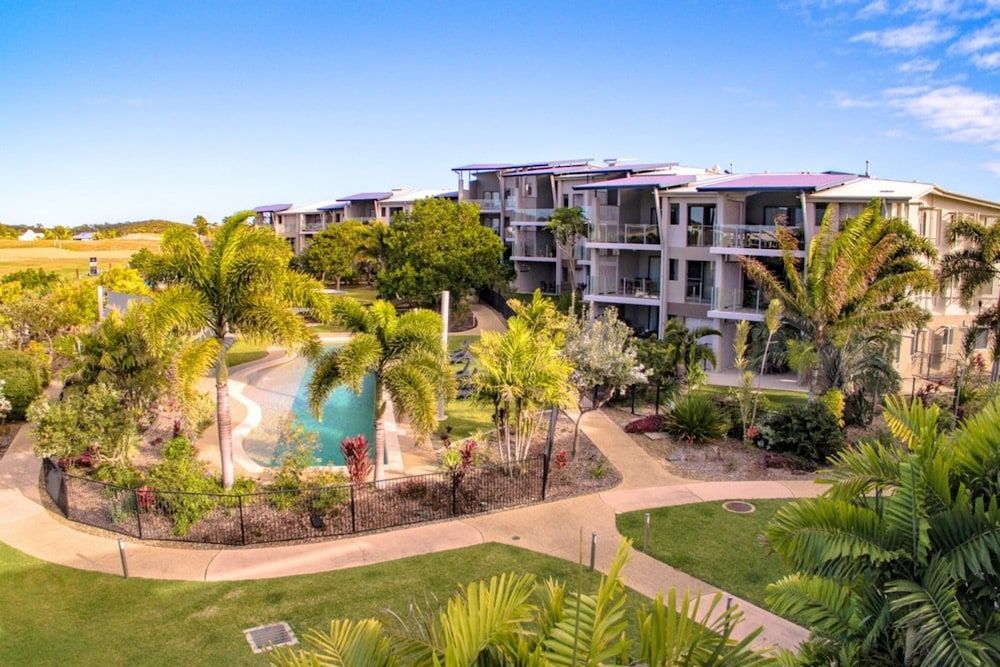 Pavillions on 1770 2