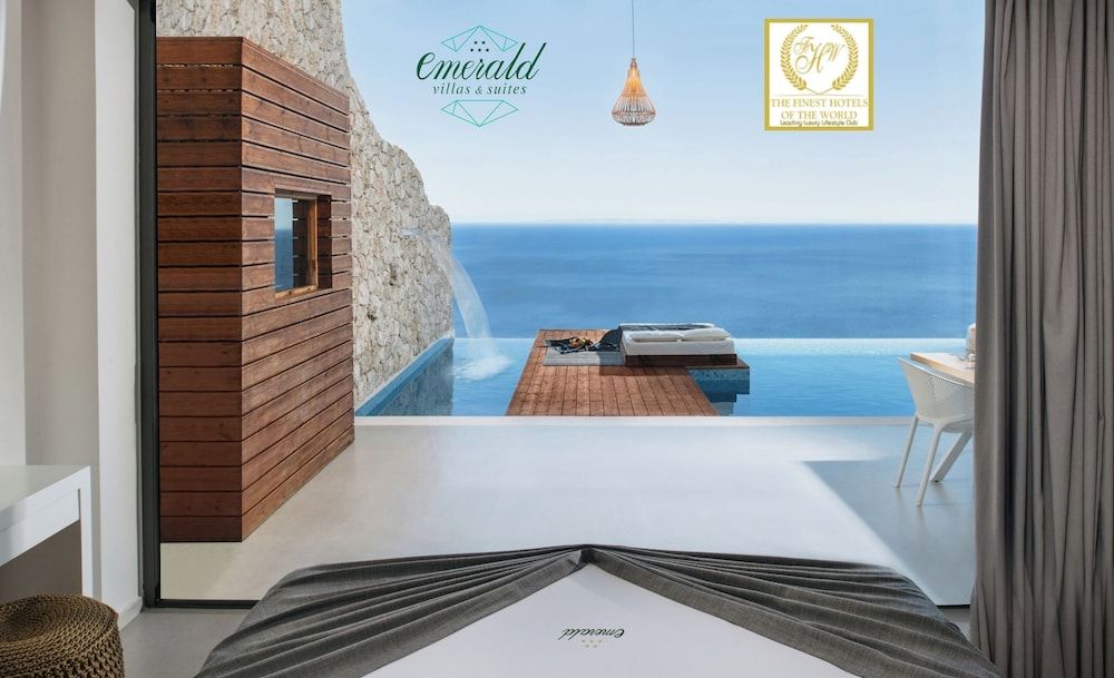 Emerald Villas & Suites 1