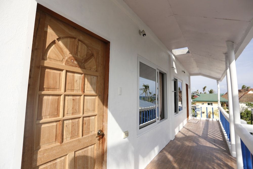 Little Mermaid Dive Resort 3