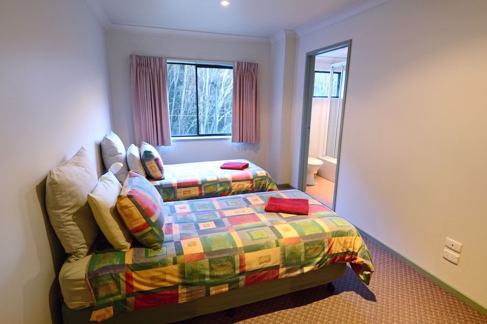 Falls Creek Country Club 3