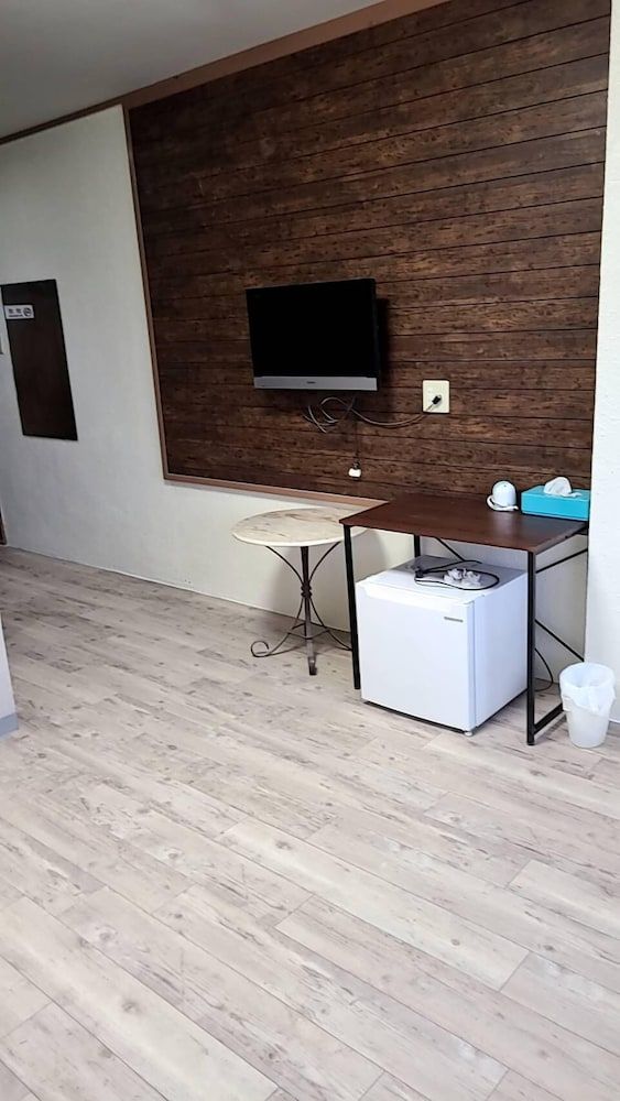 Minshuku Seaside House Dugong 2