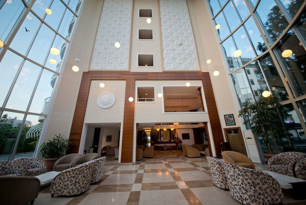 MC Beach Park Resort Hotel 3