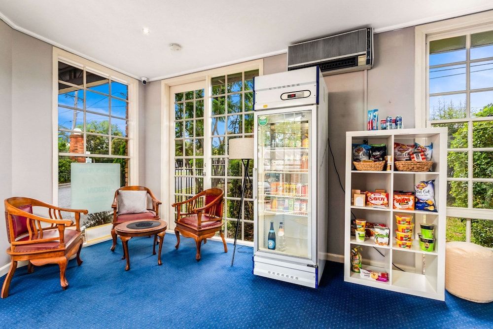 Comfort Inn Greensborough 3