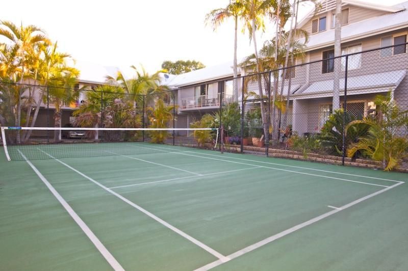 Pelican Beach Resort 3