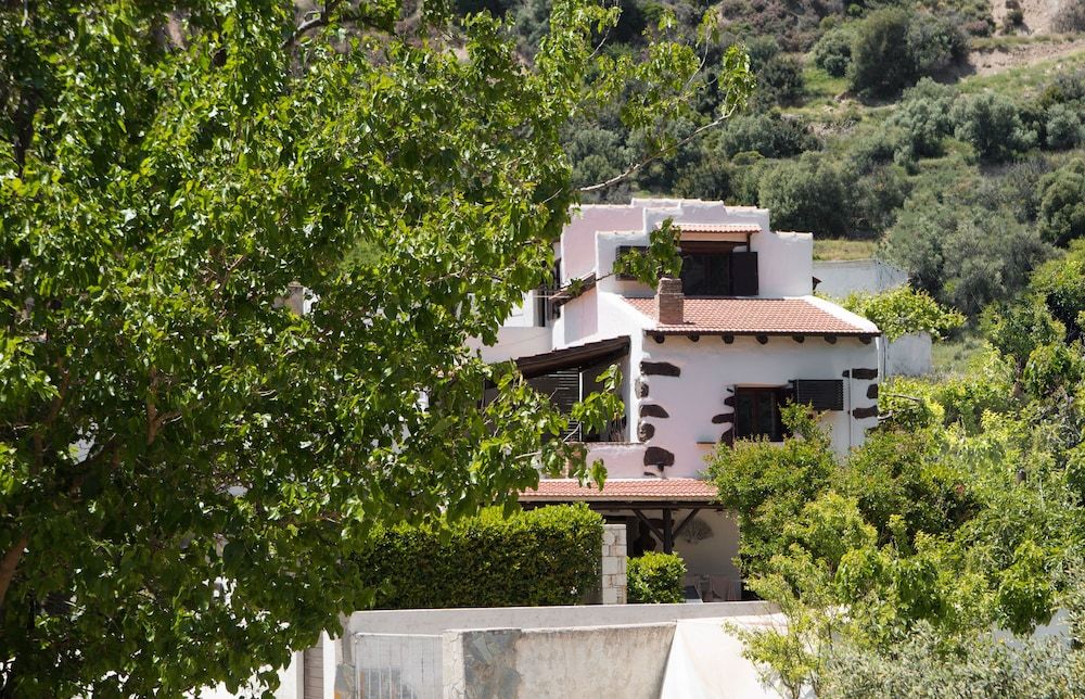 Monastery Estate Guesthouse 1