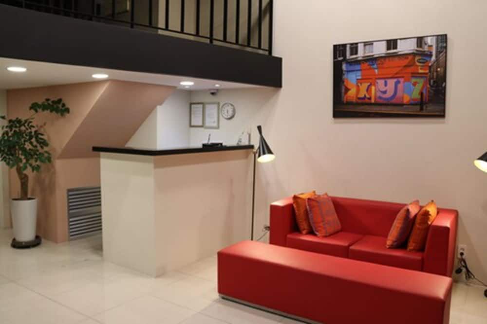 Hotel Unique by Foret 3