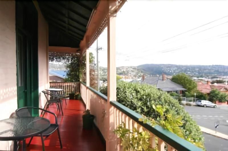 Hillview House B&B 2