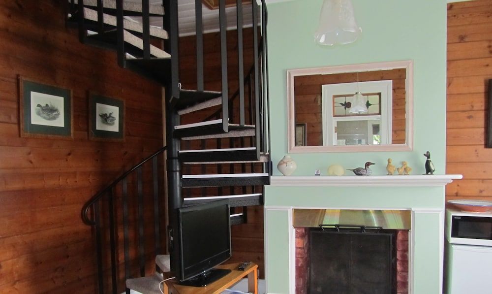 Triabunna Cabin and Caravan Park 3