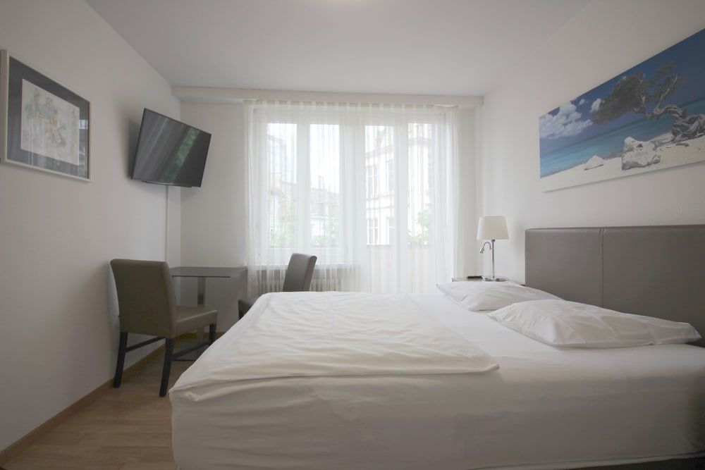 Apartments Swiss Star Aussersihl 1