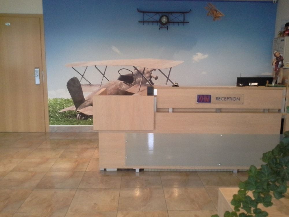 Sky High Hotel 1