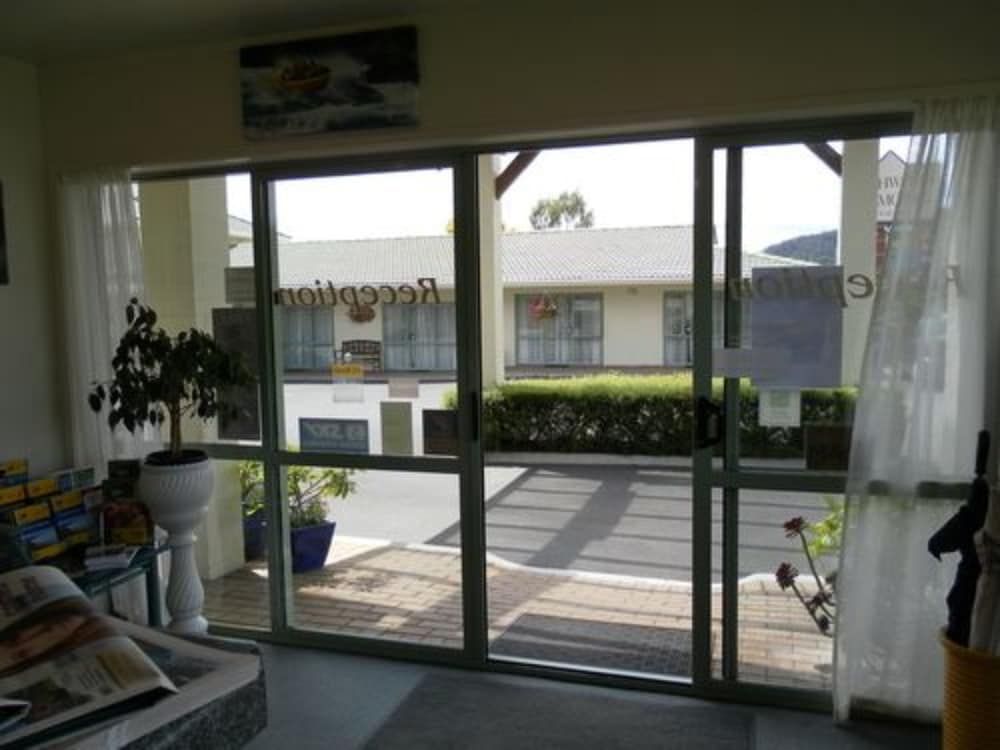 Birchwood Spa Motel 3