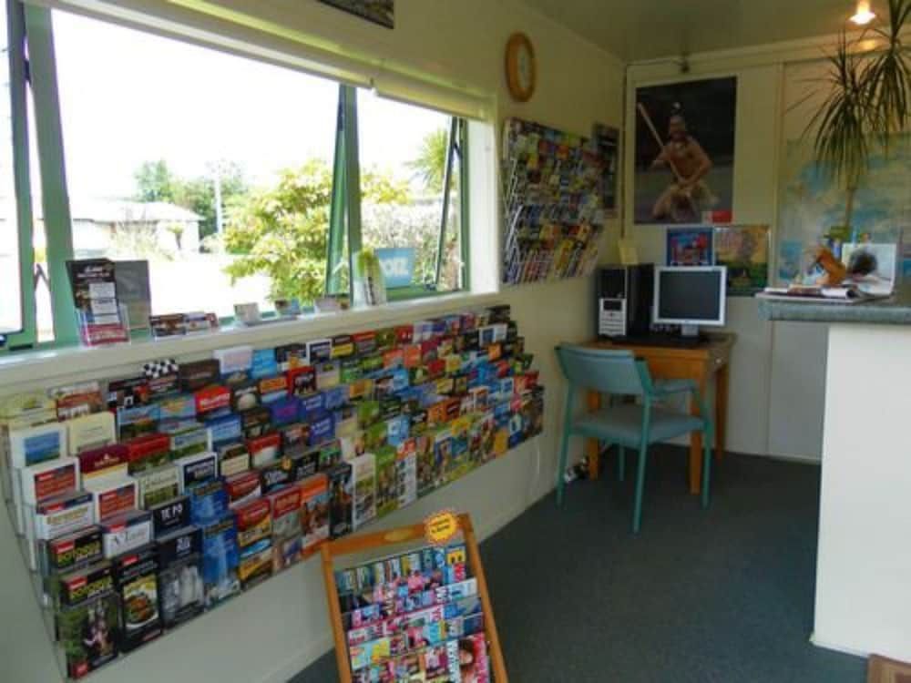 Birchwood Spa Motel 2
