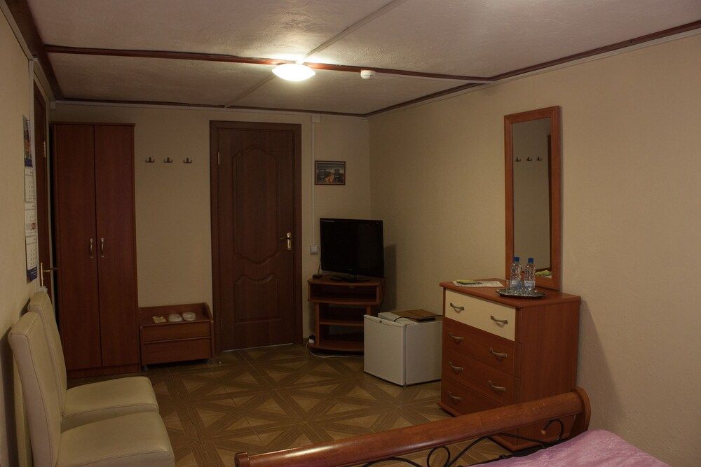 Guesthouse Elisa Zarkau 3