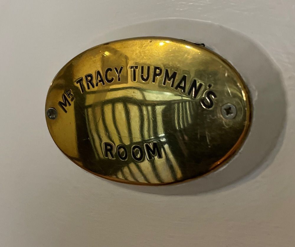 The Leather Bottle Ltd 3