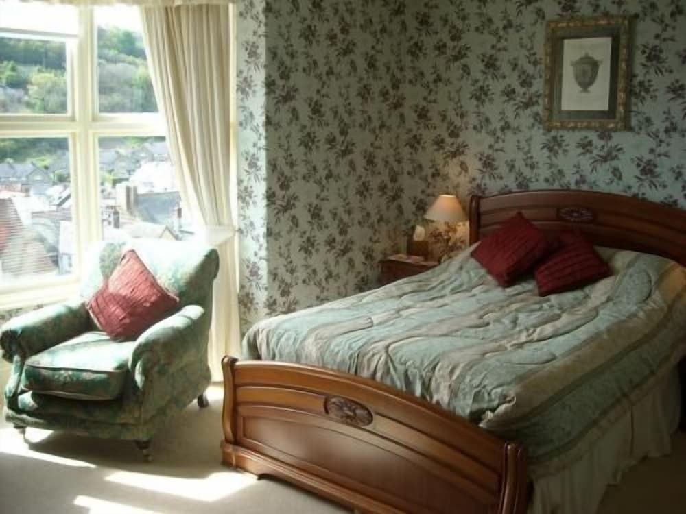 Ingleside Guest House 3