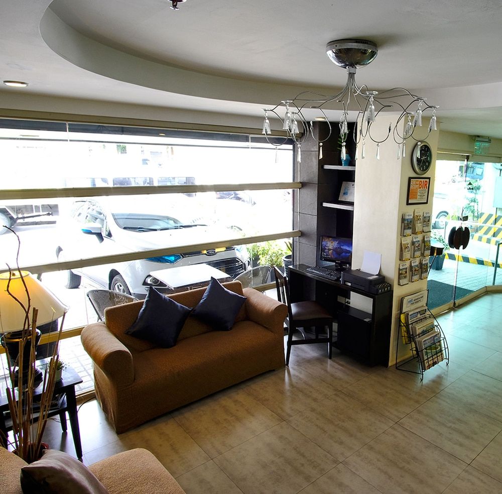 Fersal Hotel Neptune Makati 3