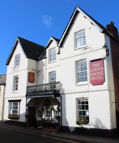 The Lorna Doone Hotel 3