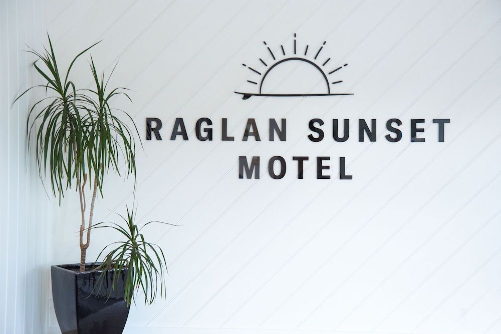 Raglan Sunset Motel 2