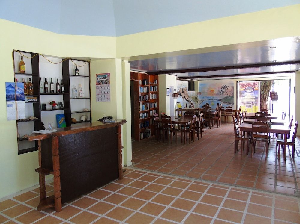 Phaidon Beach Resort 2