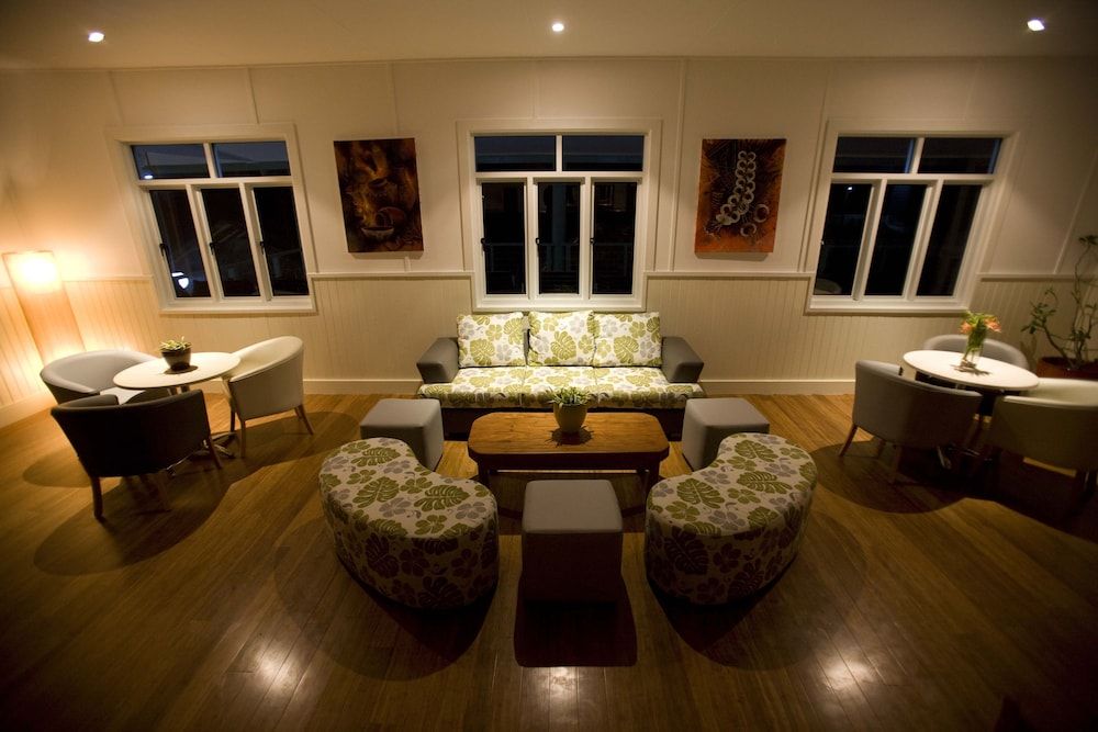 Madang Lodge Hotel 2