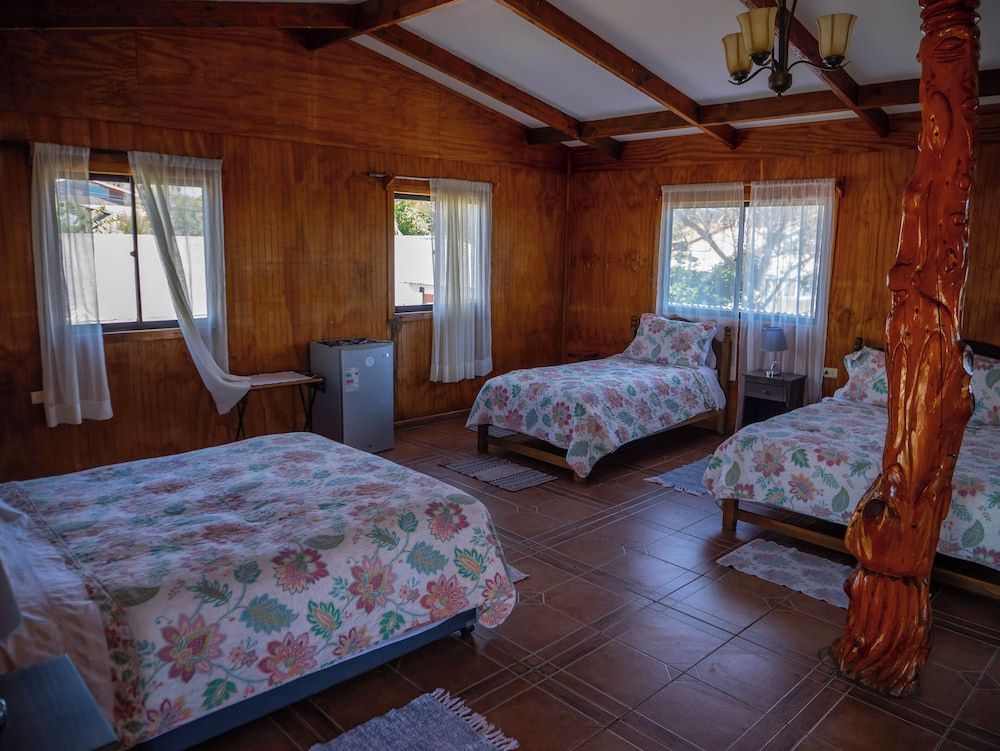 Keuhenua Hostal 3 estrellas en Hanga Roa