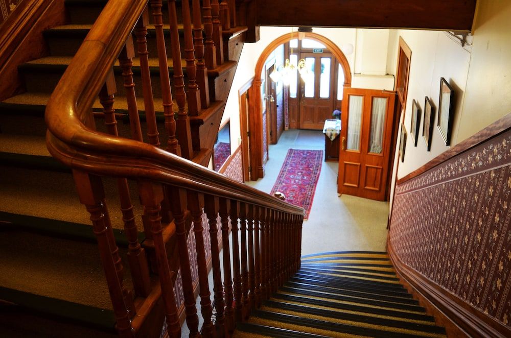 Braemar House B&B and YHA Hostel 2