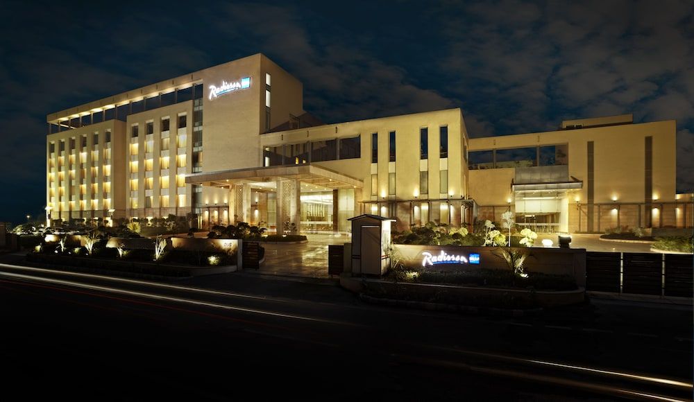 Radisson Blu Hotel Rudrapur 5 estrelas em Rudrapur