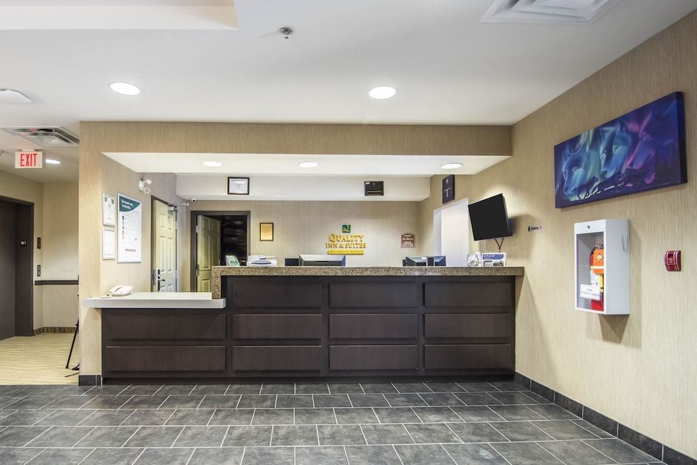 Quality Inn & Suites Thompson 3