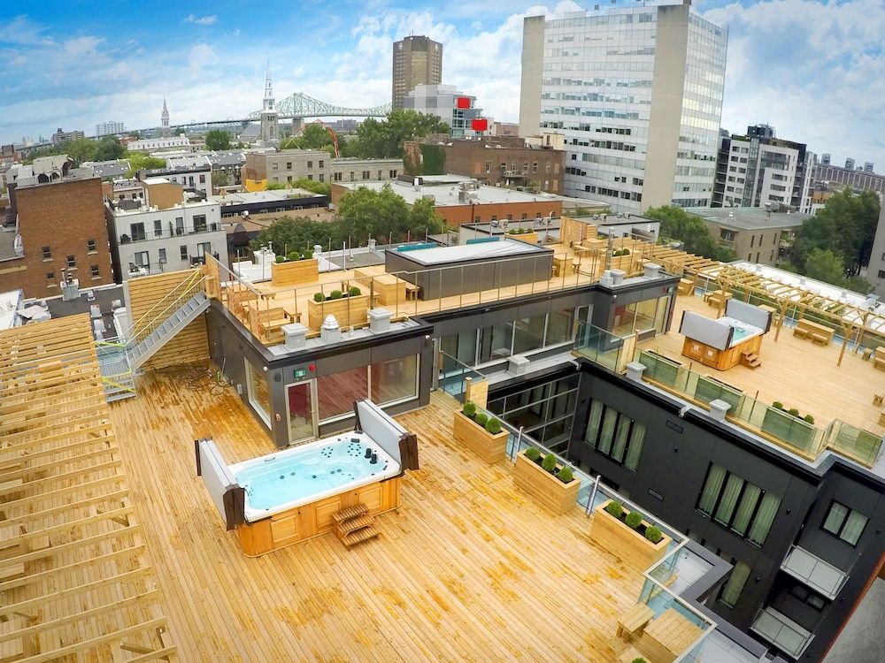 M Montreal - Hostel 1