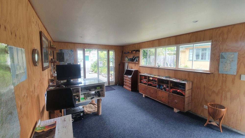 Off The Beaten Trail Accommodation & Bike Tours 3