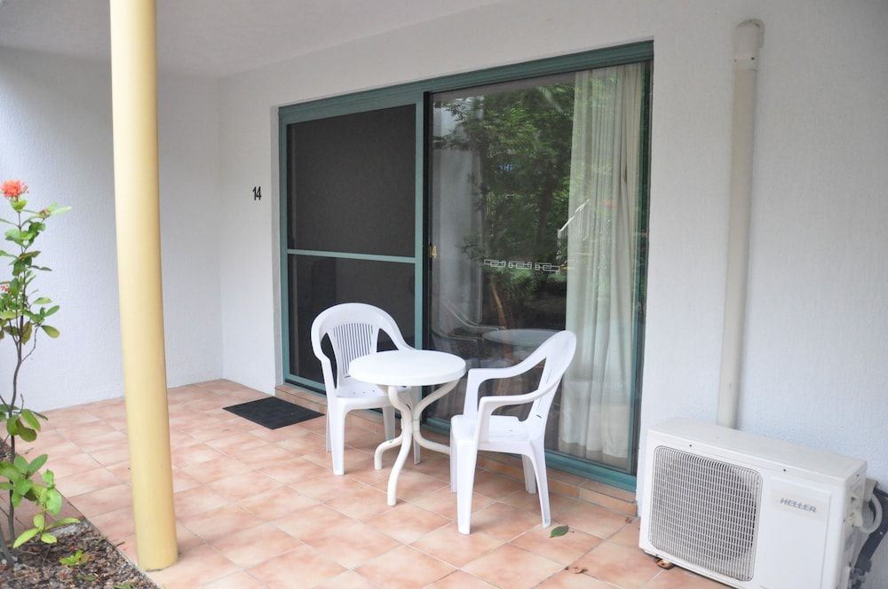 Chez Noosa Resort Motel 3