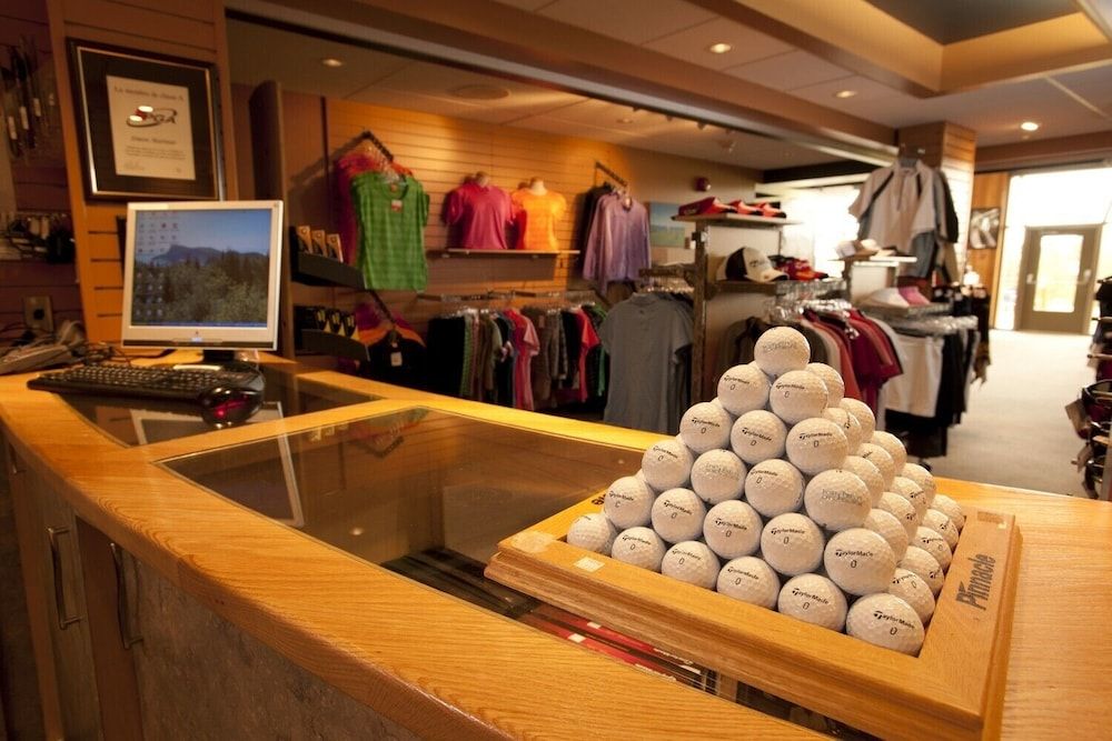 Hébergement & Aztec Camping Fort Prével 2