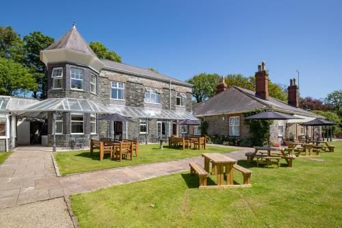 Broadway Country House 3