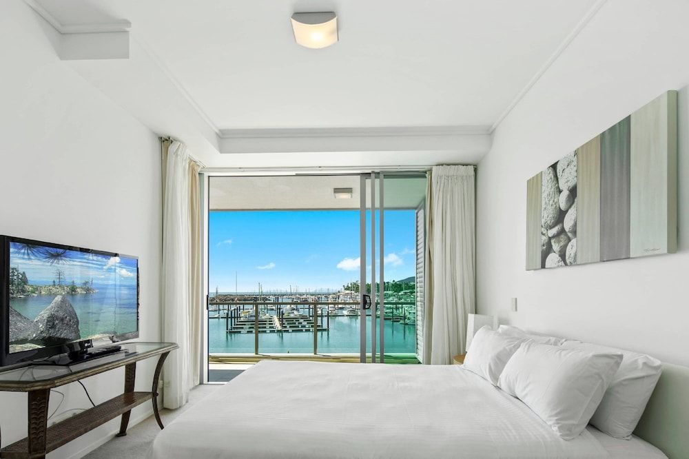 Peninsula Airlie Beach 3