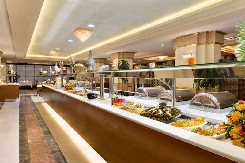 Ramada Al Hada Hotel and Suites 3