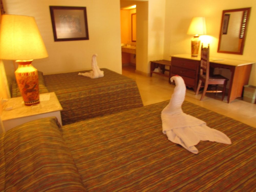 Hotel Villas Chicanna 2