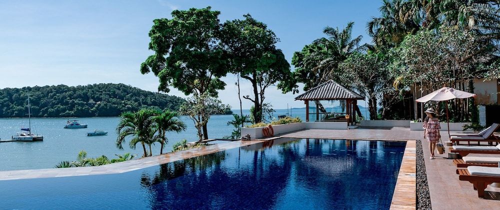 Chandara Resort & Spa Phuket -1 estrellas en Ban Pa Khlok