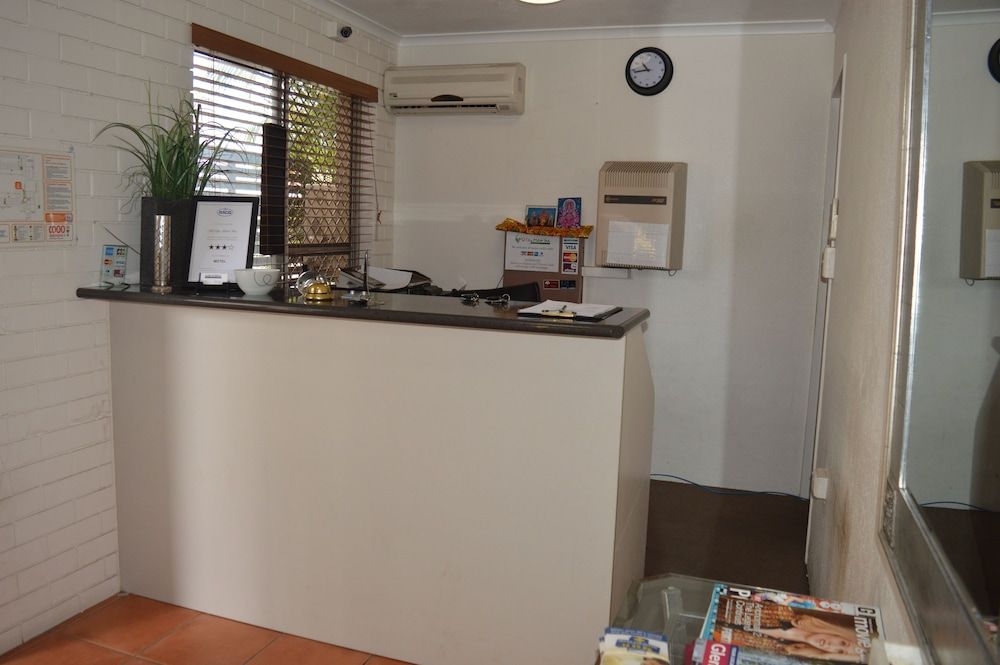 Mid City Motor Inn 2