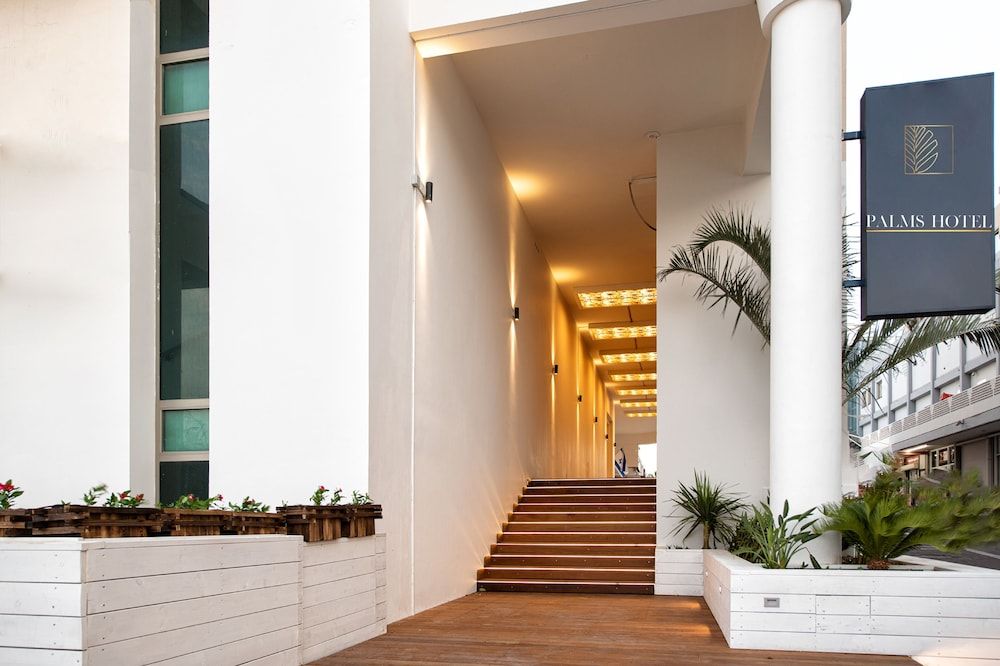 Brown Lighthouse Eilat 2