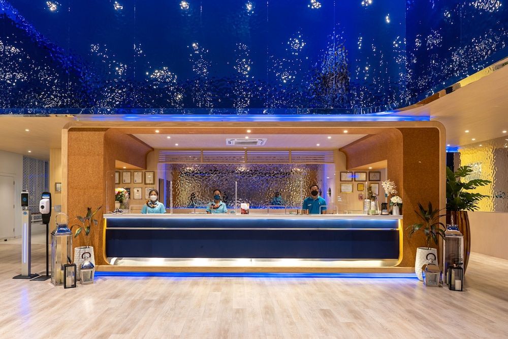 NH Boat Lagoon Phuket Resort 3