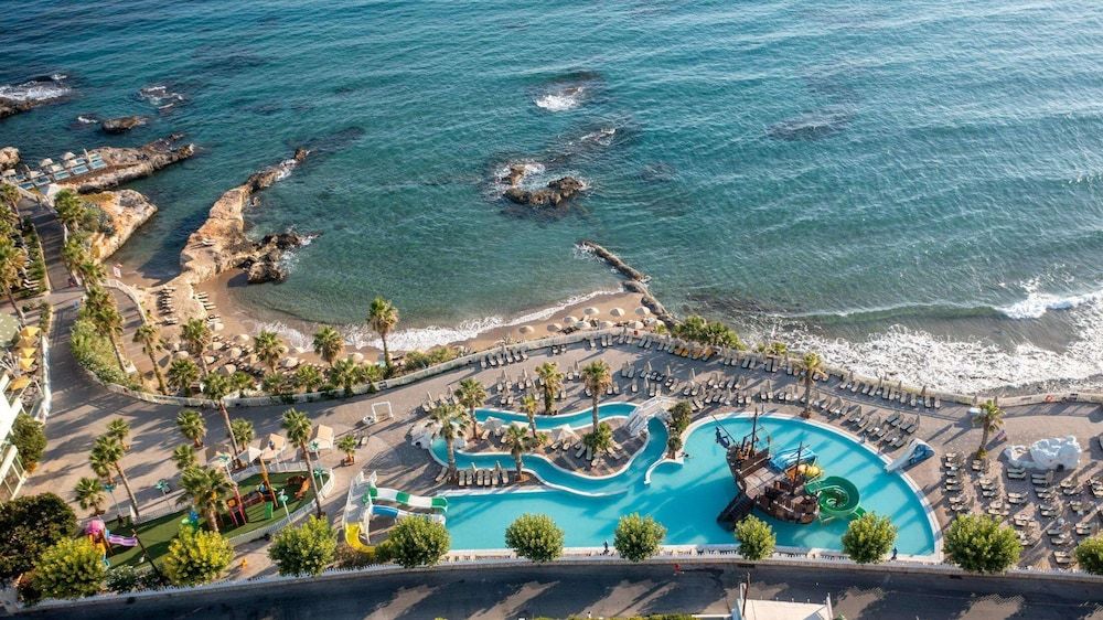 Star Beach Village and Water Park 4 étoiles à Chersónissos