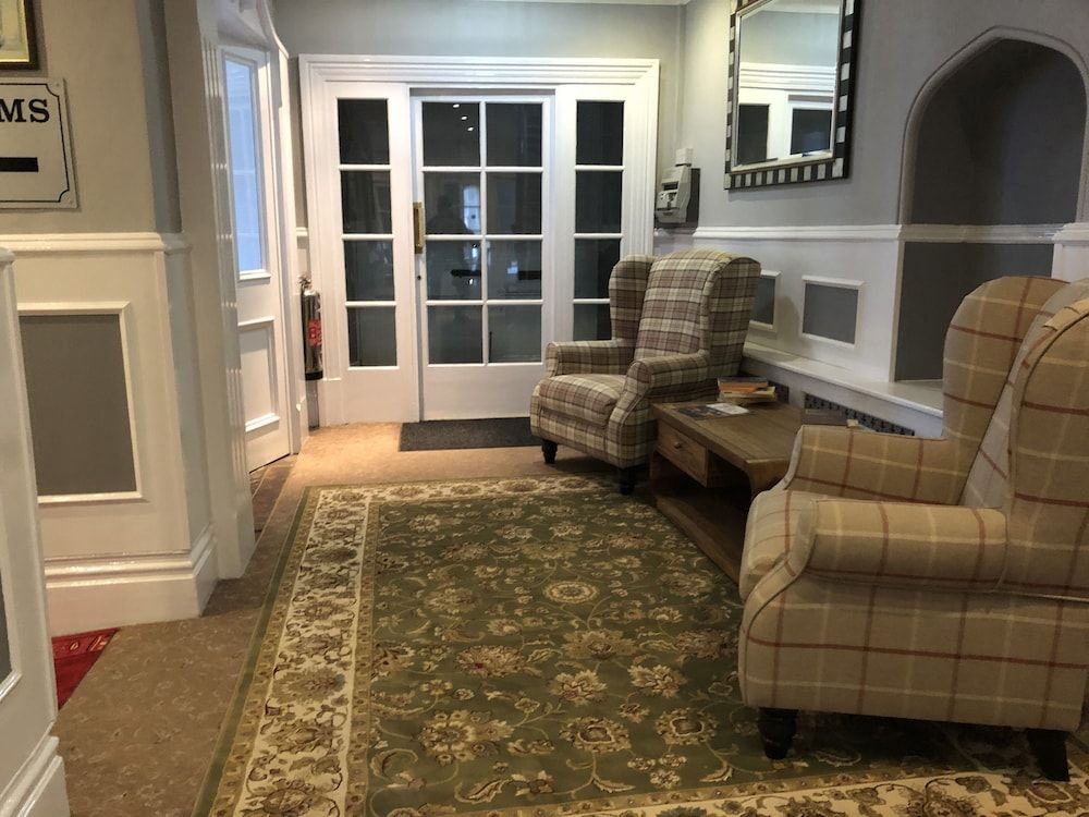 The White Lion Hotel 2