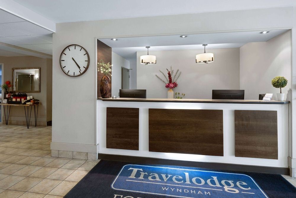 Travelodge by Wyndham Fort McMurray 3