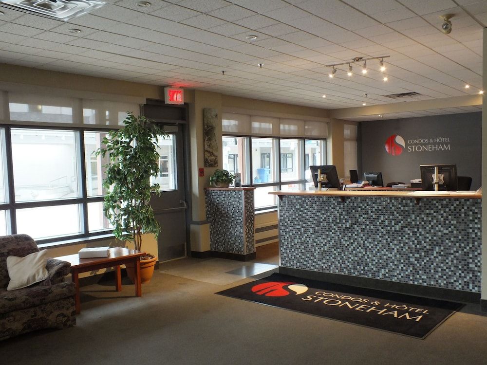 Condos & Hôtel Stoneham 2