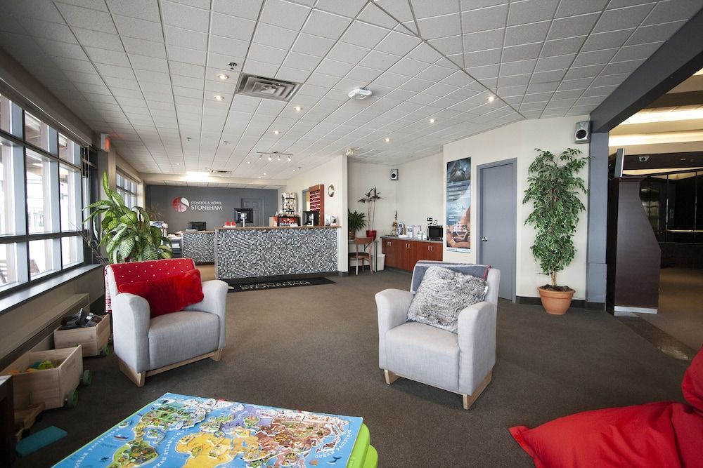 Condos & Hôtel Stoneham 3